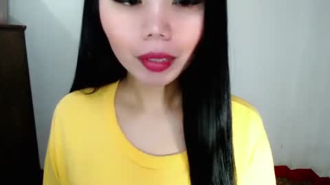 Snapshot of asuna_charming chatting on October 9, 6:12 pm asuna_charming online show from October 9, 6:12 pm