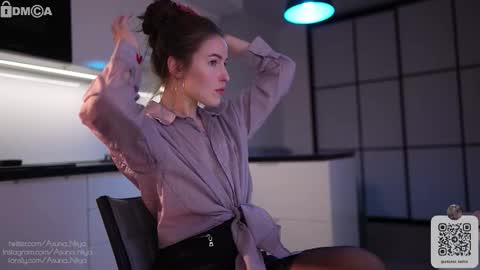 Asuna Niiya - online show from February 15, 5:12 pm