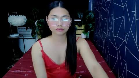 atashakendall online show from April 28, 5:28 pm