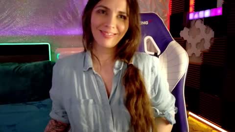 Athena Autumn online show from February 13, 10:28 am