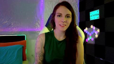 Snapshot of athenaautumn chatting on March 7, 3:08 am Athena Autumn online show from March 7, 3:08 am