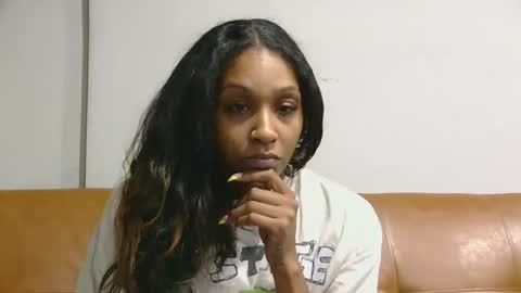 AtirahCali online show from September 18, 10:14 am