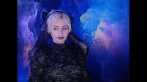 Aubrey online show from February 3, 3:20 am