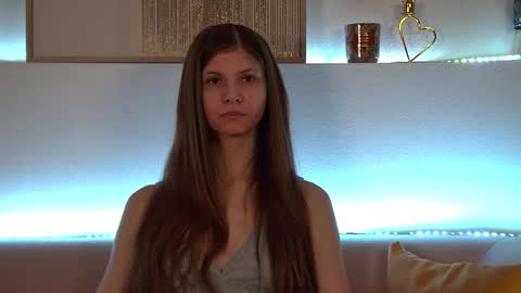Snapshot of audreybarlow chatting on February 21, 6:51 am Audrey online show from February 21, 6:51 am