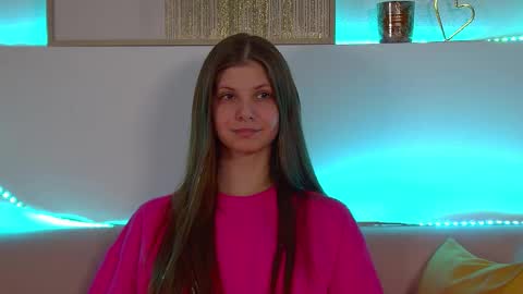 Snapshot of audreybarlow chatting on February 26, 9:12 am Audrey online show from February 26, 9:12 am