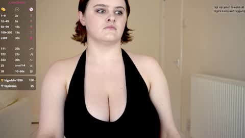 Snapshot of audreyjacq chatting on October 10, 3:39 pm Audrey Jacq online show from October 10, 3:39 pm