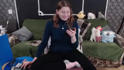 Verona nika online show from October 11, 12:30 pm