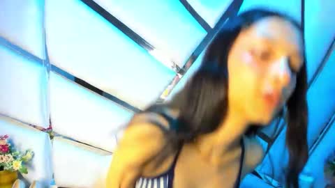 aurora online show from February 7, 6:34 pm