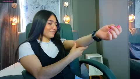 Aurora online show from October 6, 3:56 am