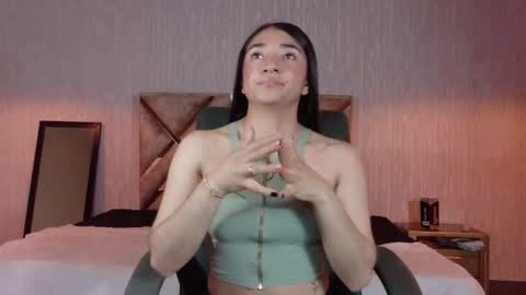 Aurora online show from October 15, 5:43 am