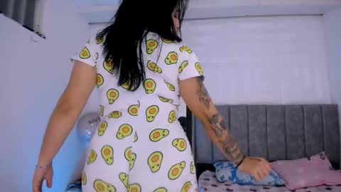 INSTAGRAM AURORA MCRY online show from November 5, 6:29 am