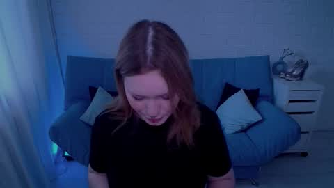 Snapshot of auroramour chatting on October 14, 9:12 am Aurora online show from October 14, 9:12 am