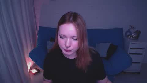 Snapshot of auroramour chatting on October 15, 3:14 pm Aurora online show from October 15, 3:14 pm