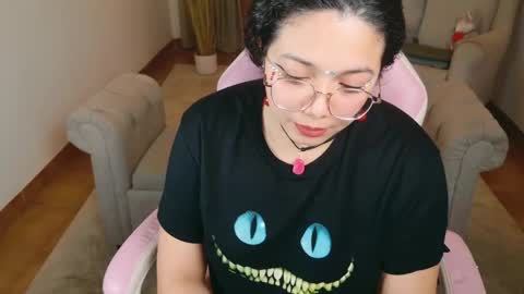 Aurora online show from February 18, 9:03 pm