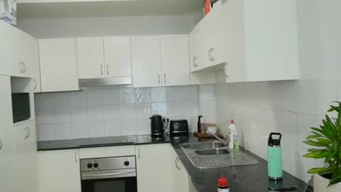 aussielulu online show from January 13, 1:22 am