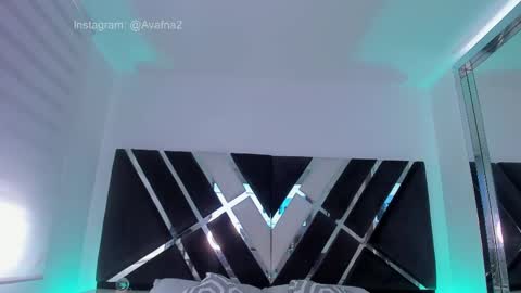 Snapshot of ava_fontana2 chatting on October 18, 7:26 pm Ava Fontana online show from October 18, 7:26 pm