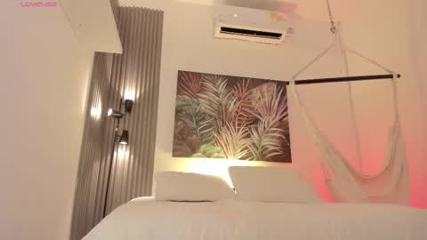 Avalon online show from November 4, 9:09 pm