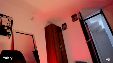 Valery -- online show from October 30, 3:09 am