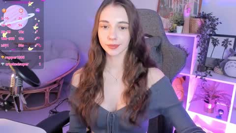 Snapshot of aveangela chatting on January 25, 3:14 pm Avie online show from January 25, 3:14 pm