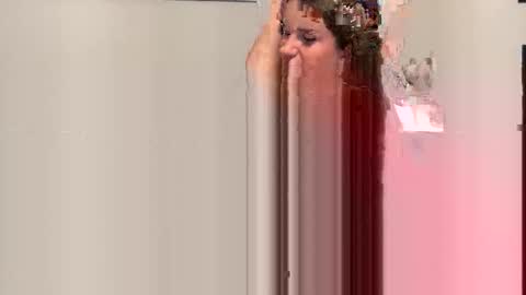 avie3 online show from November 17, 7:14 pm