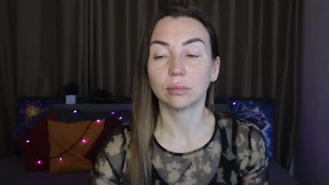 Jully online show from February 27, 4:41 am