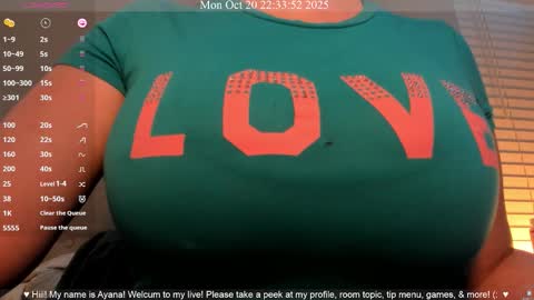 Snapshot of ayanadelatorre chatting on October 21, 5:33 am Ayana Delatorre online show from October 21, 5:33 am