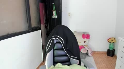 SandyMODELINDEPENDIENT online show from September 26, 10:35 am