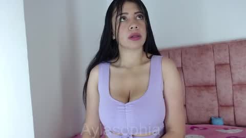 Snapshot of aylasophia_ chatting on January 4, 1:53 pm Ayla Sophia online show from January 4, 1:53 pm