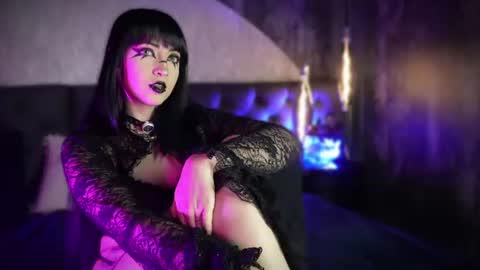 Aylen online show from June 25, 8:10 pm