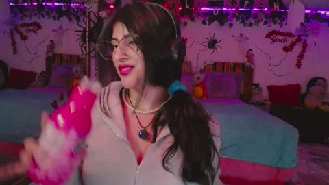 Snapshot of azaaharziz chatting on October 7, 11:20 pm Azahar online show from October 7, 11:20 pm