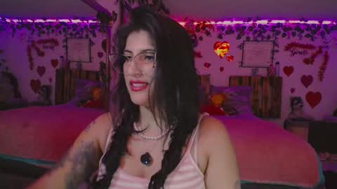 Snapshot of azaaharziz chatting on September 9, 12:21 am Azahar online show from September 9, 12:21 am