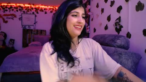 Snapshot of azaaharziz chatting on January 22, 2:04 am Azahar online show from January 22, 2:04 am