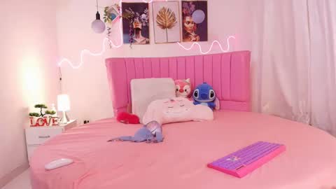 Snapshot of azul_horny chatting on September 28, 11:21 pm PRINCESS AZUL. online show from September 28, 11:21 pm