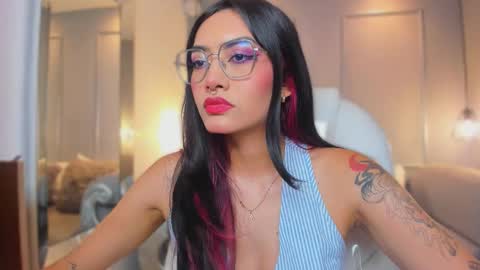 Azura online show from February 16, 7:14 pm