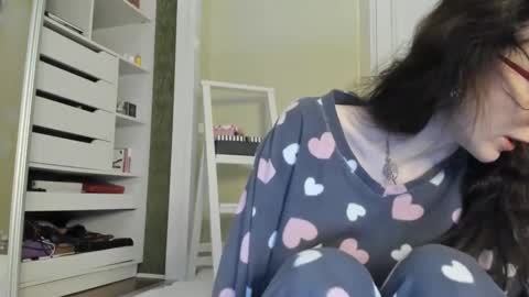 Snapshot of babby_jewel chatting on February 13, 11:06 am babby_jewel online show from February 13, 11:06 am