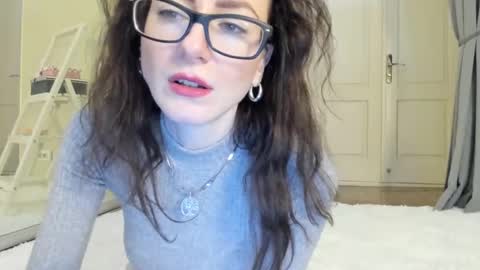 Snapshot of babby_jewel chatting on February 22, 11:13 am babby_jewel online show from February 22, 11:13 am