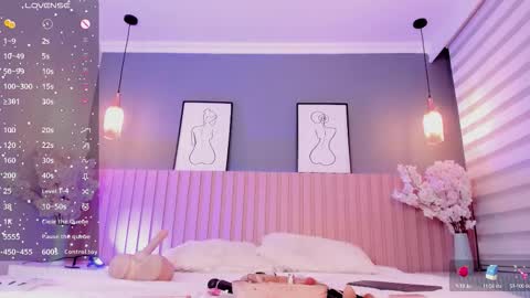 babe_sophiee online show from October 8, 3:33 am