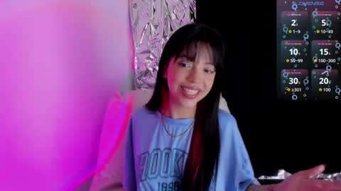 Queen B online show from September 29, 5:51 pm