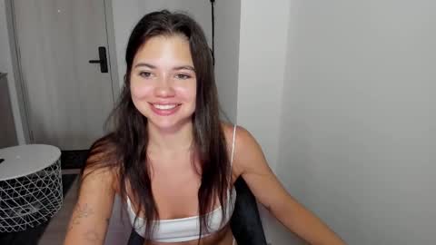 Call me baby  real name Eva   online show from February 17, 3:58 am