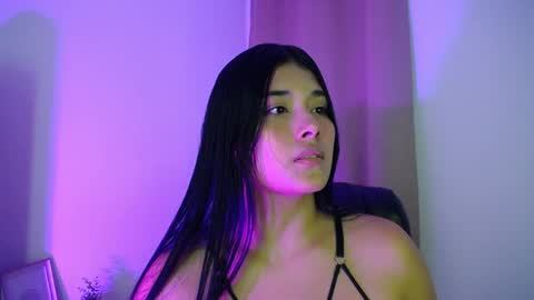 BABY HONEY online show from December 13, 3:49 am