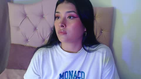 BABY HONEY online show from January 10, 1:32 am