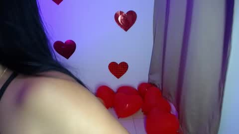 BABY HONEY online show from February 17, 4:09 am