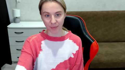 baby_kitte online show from November 13, 4:11 am