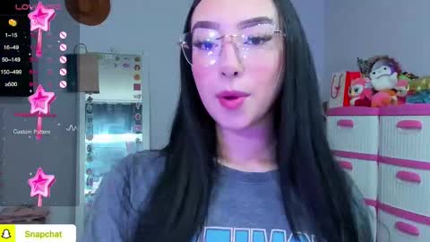 Snapshot of baby_lily1 chatting on October 15, 11:02 am lily online show from October 15, 11:02 am