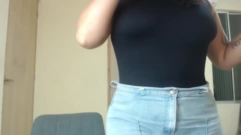 baby_peach2 online show from March 3, 2:17 am