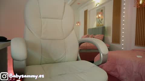Snapshot of baby_sammyy chatting on September 13, 8:39 pm Baby Sammyy online show from September 13, 8:39 pm