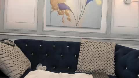 ANGEL online show from January 19, 11:50 am