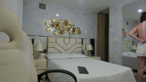 ANGEL online show from October 21, 2:48 am