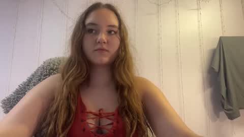 Snapshot of babyblissxx chatting on September 11, 9:59 pm Katerina online show from September 11, 9:59 pm