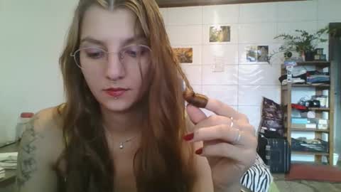 babydemon6 online show from April 28, 8:02 pm